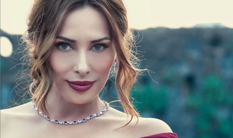 Iulia Vântur, primele declarații despre sarcină: „Un dar ”