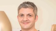Apa de la robinet strică dinții copiilor? Iată ce spune medicul stomatolog Adrian Mina!