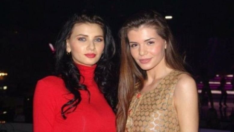 Monica și Ramona Gabor trec prin clipe grele după decesul tatălui Monica și Ramona Gabor trec prin clipe grele după decesul tatălui