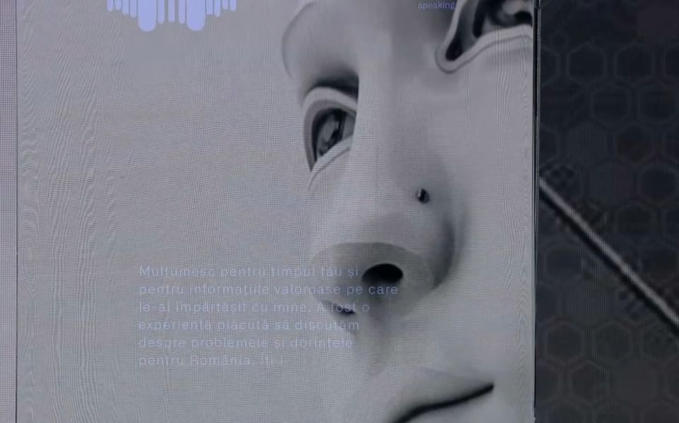 robotul ion, robot consilier