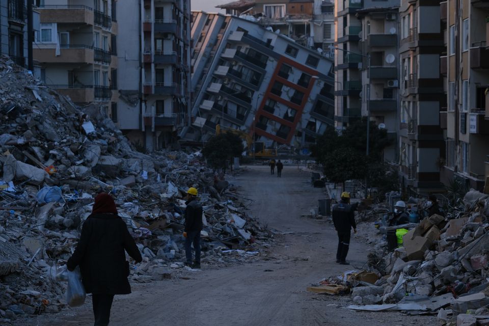 Ce trebuie să faci &icirc;n caz de cutremur?