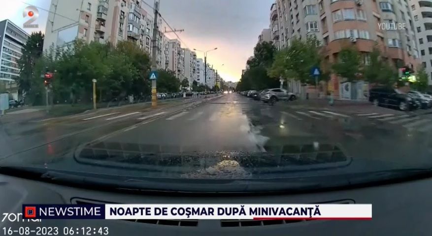 fulgere, minivacanta, furtuna, fenomene extreme