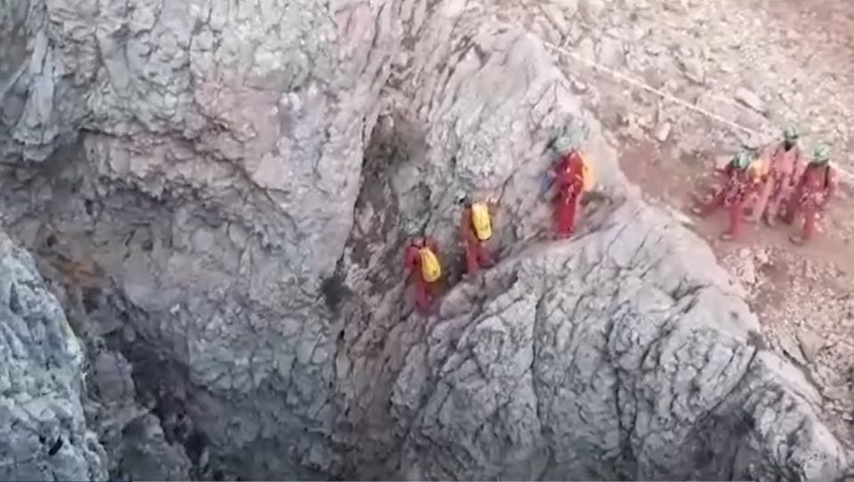 cercetator american, cercetator salvat, expeditie, salvatori