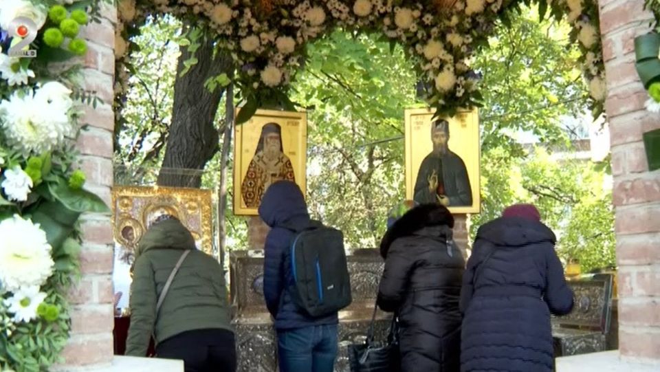 sfantul nectarie, pelerinaj bucuresti, manastirea radu voda 