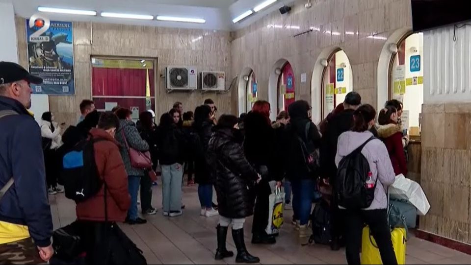 cfr, gara de nord, aglomeratie gara, craciun 2023 