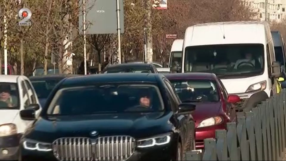 aplicatii ride sharing, scumpiri decembrie 2023, livrare mancare 