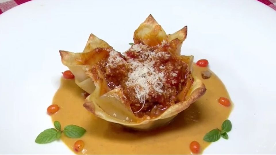 lasagna reinterpretata, lasagna de casa, lasagna cu catina 