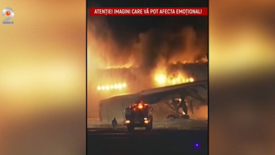 aeroport tokyo, avion in flacari, tragedie japonia, cutremur japonia 