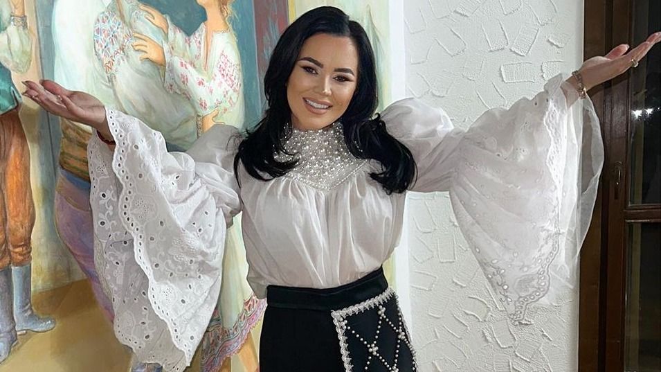 carmen de la salciua, carmen de la salciua copil, carmen de la salciua sot