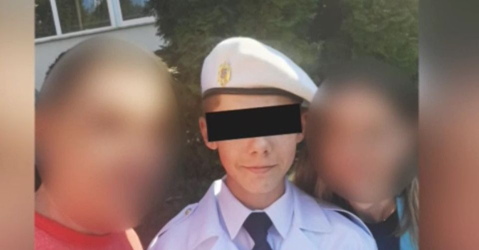 adolescent sinucidere liceul militar 