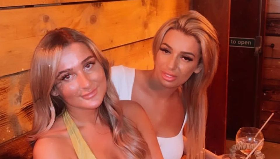 tanara moarta operatie estetica 