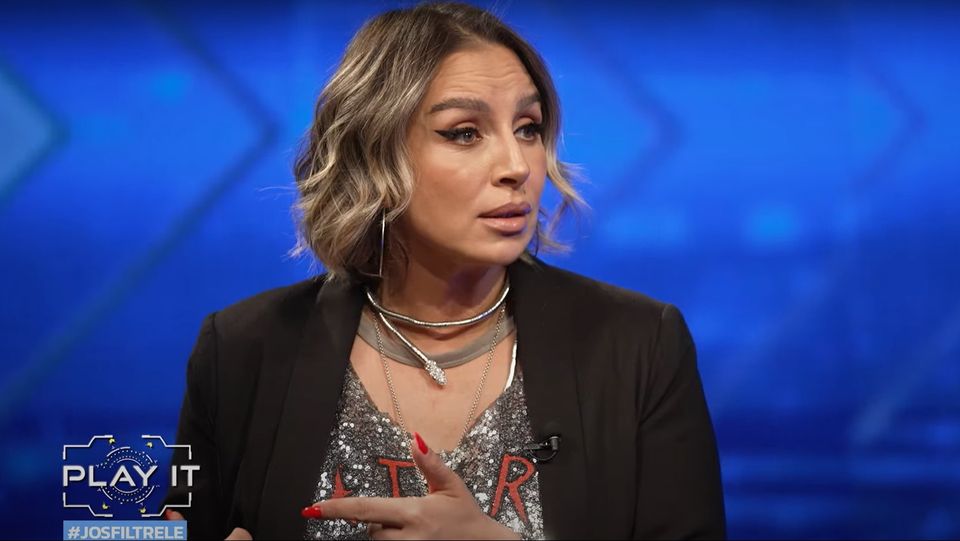 play it adina halas, play it bianca iordache, play it filtre instagram 