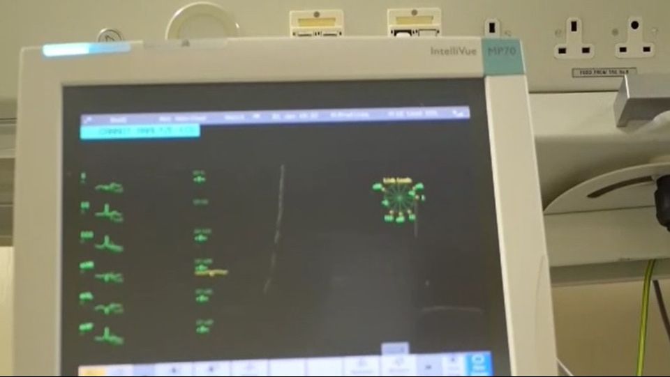 spital uk, tigari electronice, vapat, fumat in scoli 