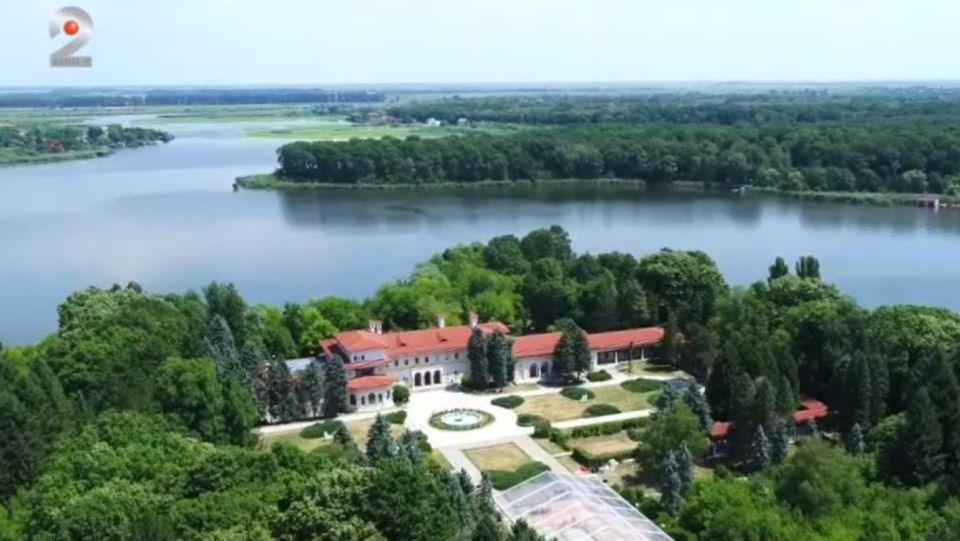 dani mocanu, palatul snagov, dani mocanu clip 