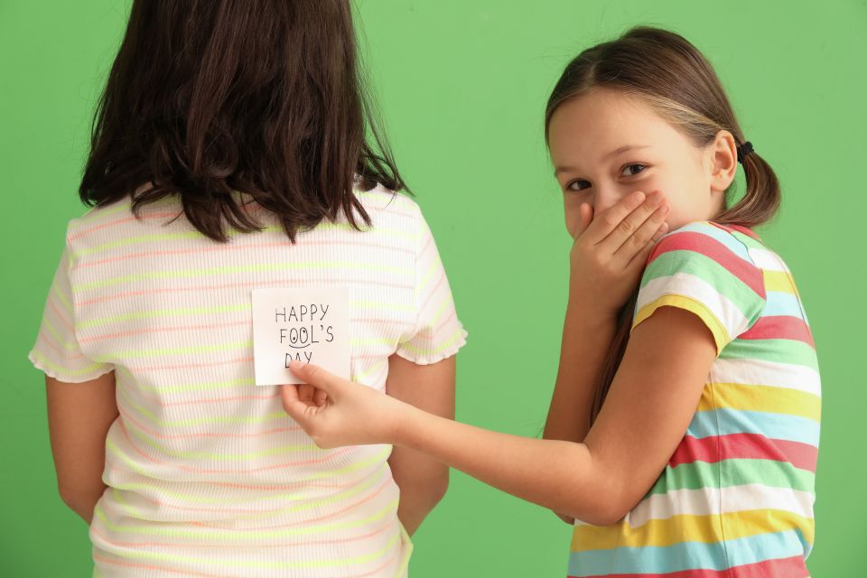 farse 1 aprilie 2024 