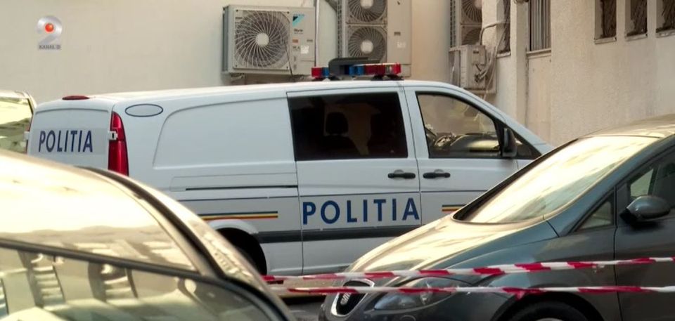 politist batut, parcare ilegala, femeie batausa 