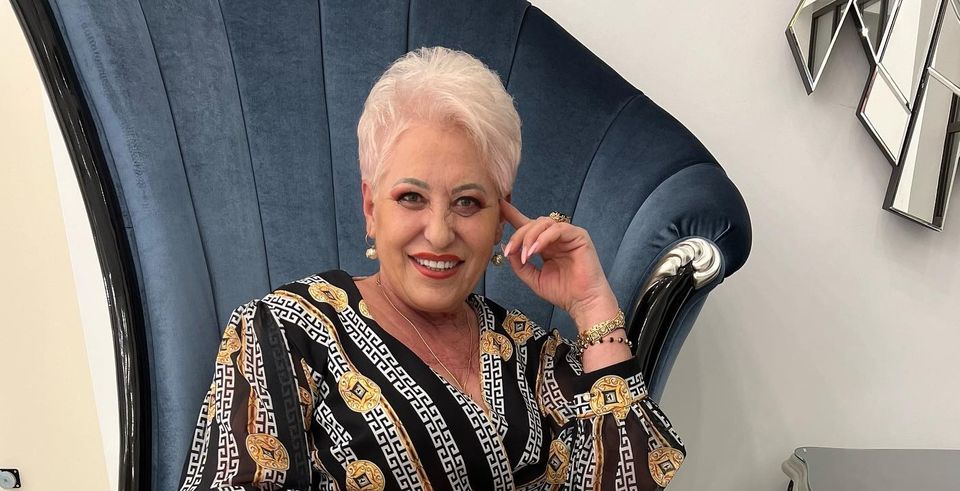 lidia fecioru, la follow us 