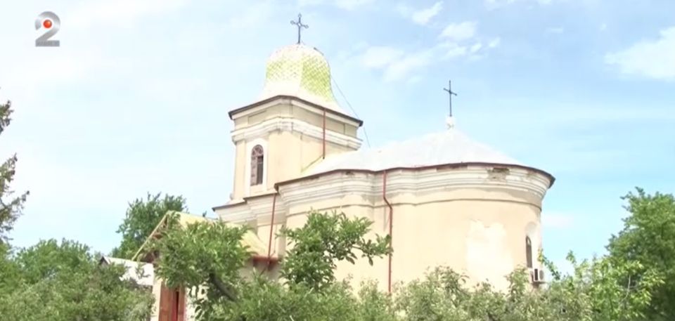 preot iasi, biserica, preot acuzat, scandal 