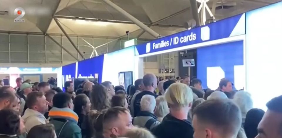 marea britanie, aeroport uk, londra 