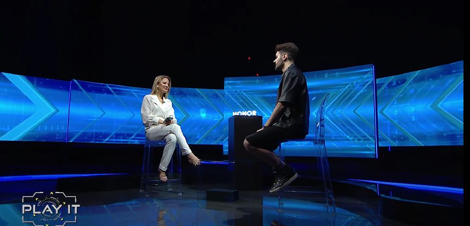 Edward Sanda, &icirc;n cadrul emisiunii Play IT