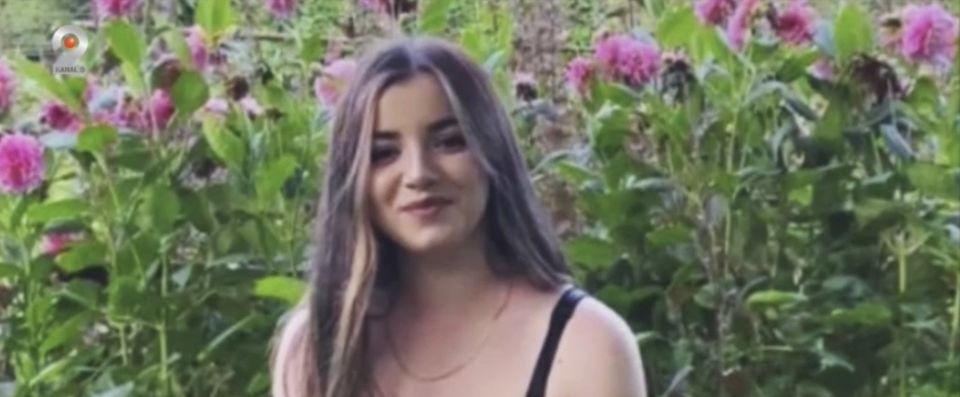 O t&acirc;nără de 18 ani din Suceava și-a luat viața, după ce ar fi fost maltratată de fostul iubit ofițer