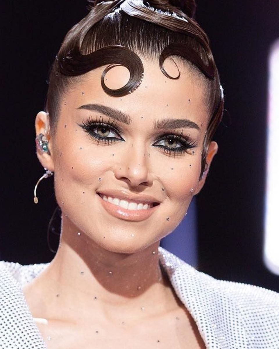 Ce relație are Theo Rose cu mama lui Anghel Damian