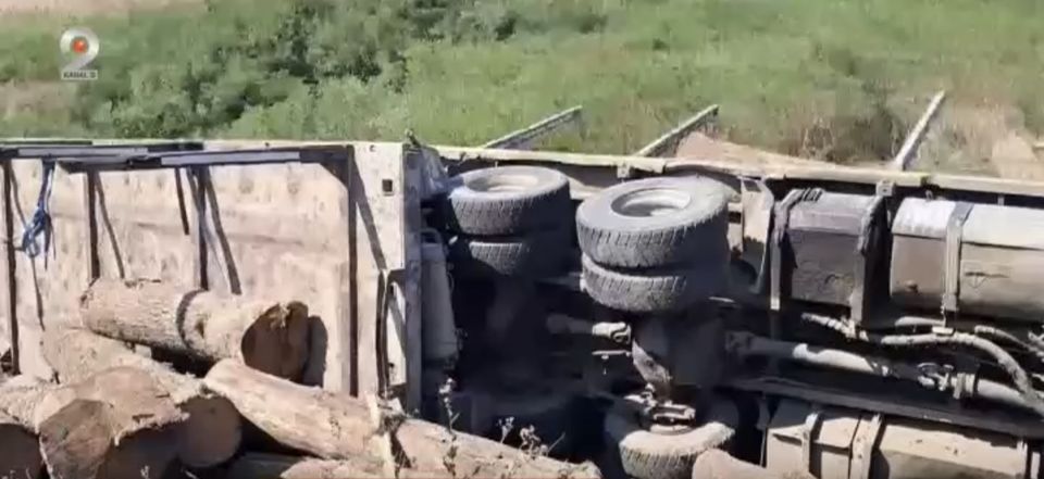  Consulul Ungariei a fost strivit de TIR-ul intrat pe contrasens