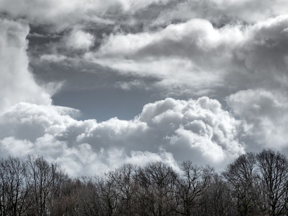 Schimbări drastice de temperatură și ploi.