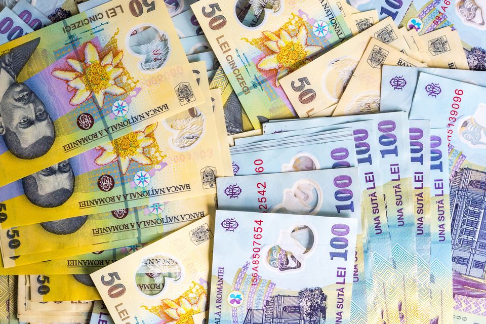 Rom&acirc;nii pot fi amendați cu p&acirc;nă la 10.000 de lei dacă nu respectă noua lege