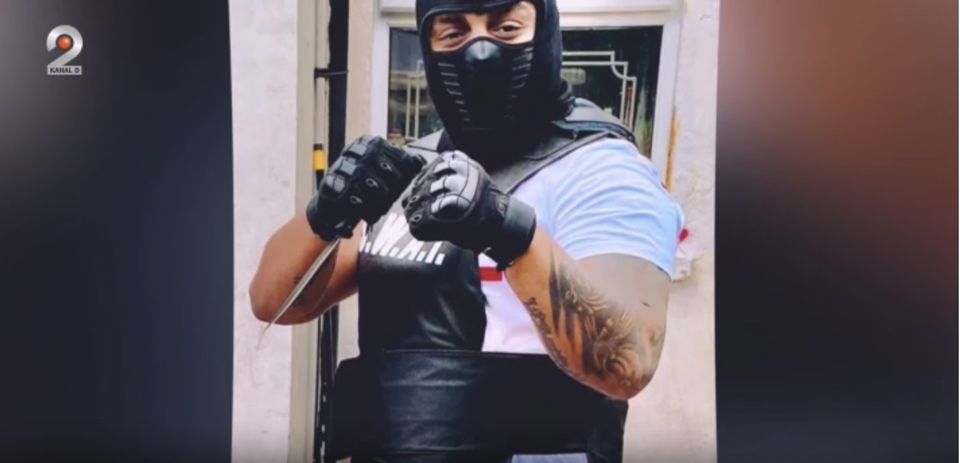 Descinderi ca-n filme, după răfuielile s&acirc;ngeroase