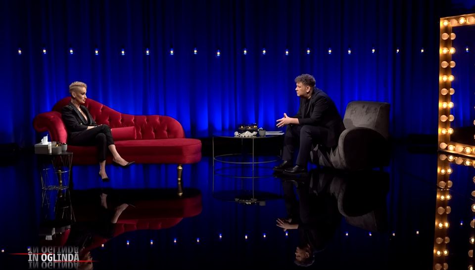 regina intunericului 