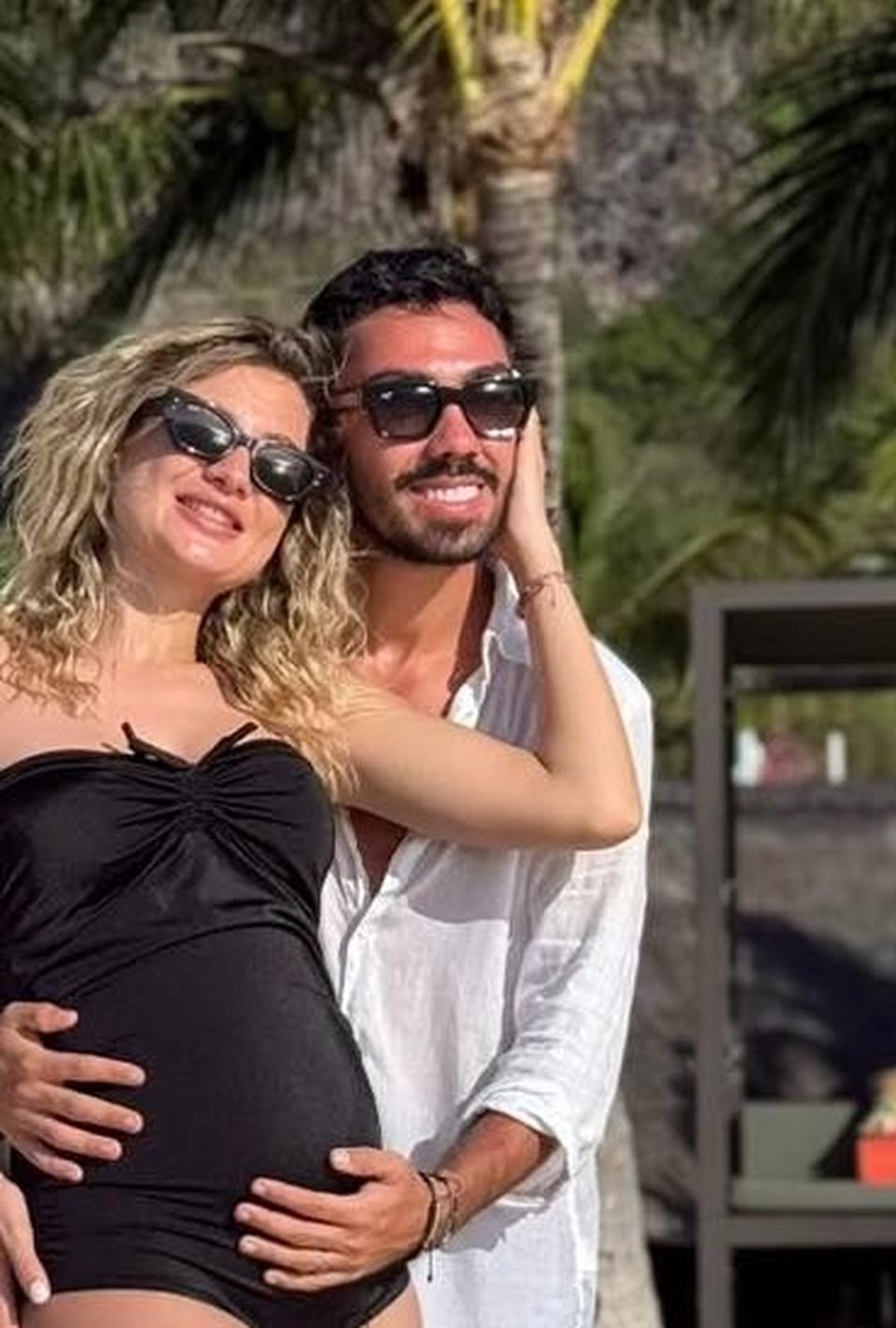 Armin Nicoară, apariție neașteptată cu o altă c&acirc;ntăreață!