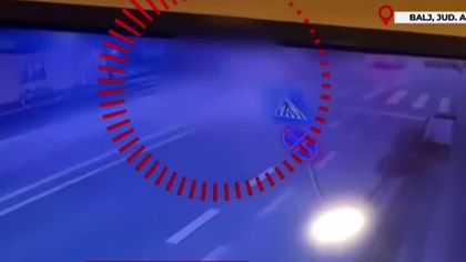 Bunică și nepoată, spulberate pe trecere