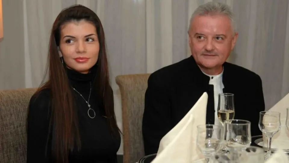 V&acirc;rsta REALĂ a băiețelului Monicăi Columbeanu și Mr. Pink