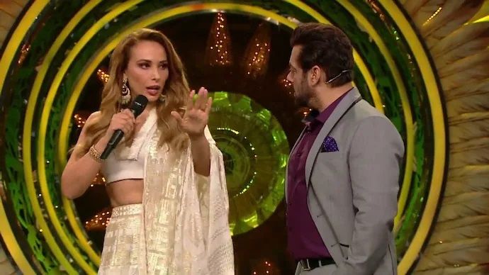iulia vantur si salman khan 
