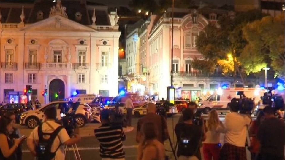 15 persoane și-au pierdut viața în Lisabona, 