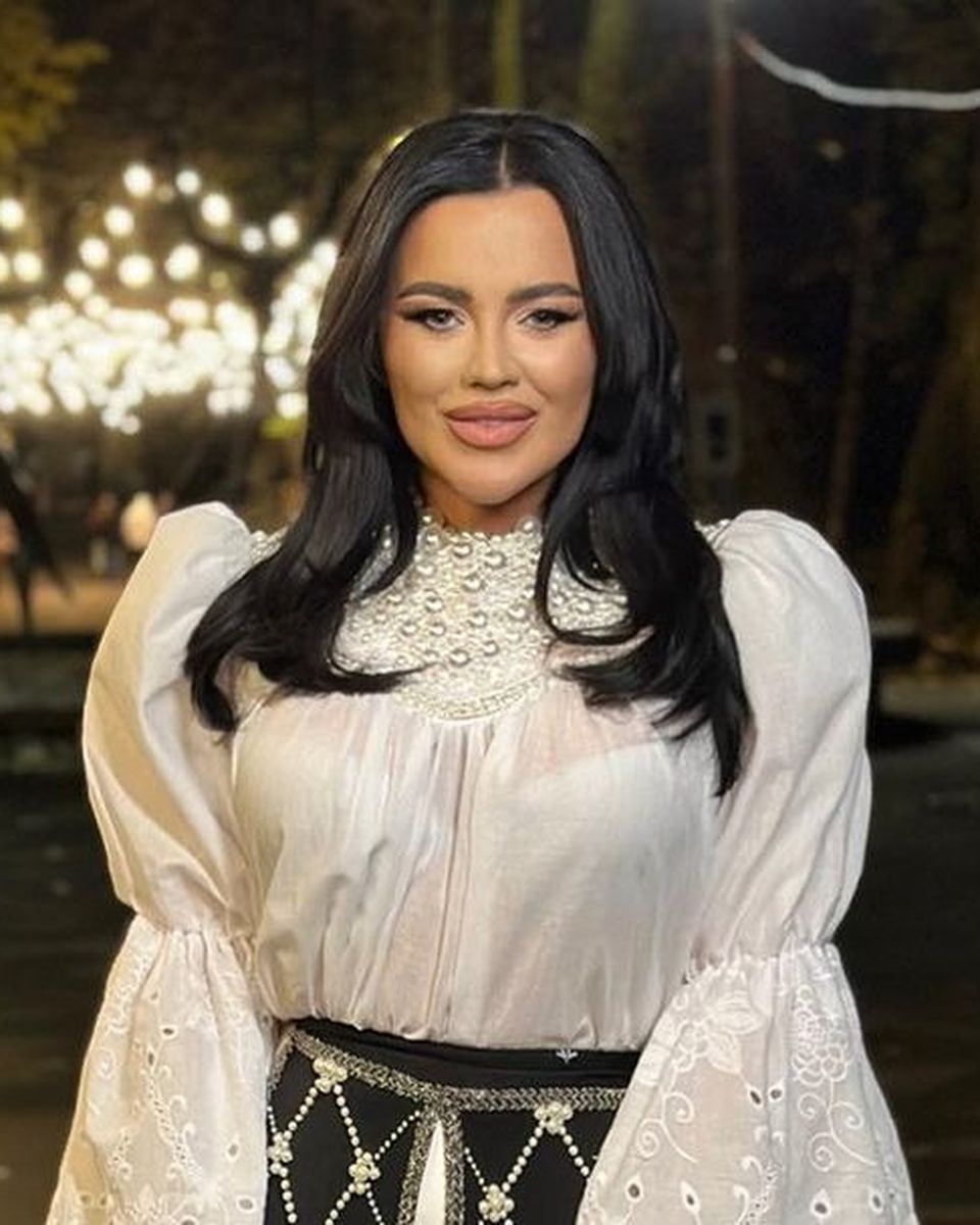 Ce a decis Carmen de la Sălciua, după ce și-a pierdut tatăl? 