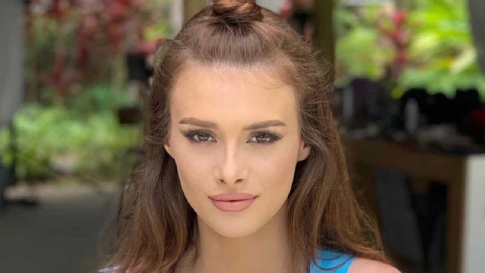 Teodora Marcu  teodora marcu