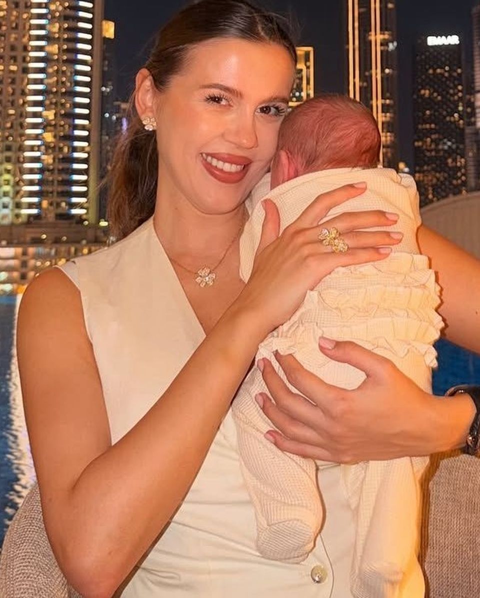 Emily Burghelea, internată pentru o lună