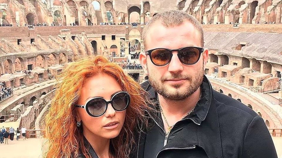 Milionarul în criptomonede Roman Novak și soția sa au fost uciși și îngropați în deșertul din Dubai