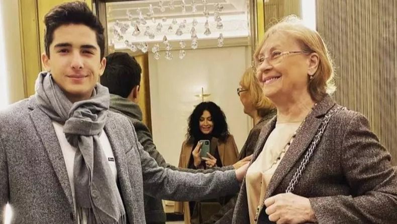 Motivul pentru care fiul Mihaelei Rădulescu a lipsit de la &icirc;nmorm&acirc;ntarea bunicii sale.