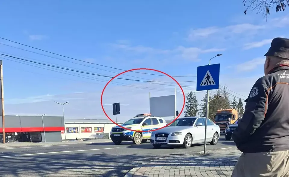 Femeie lovita pe trecerea de pietoni