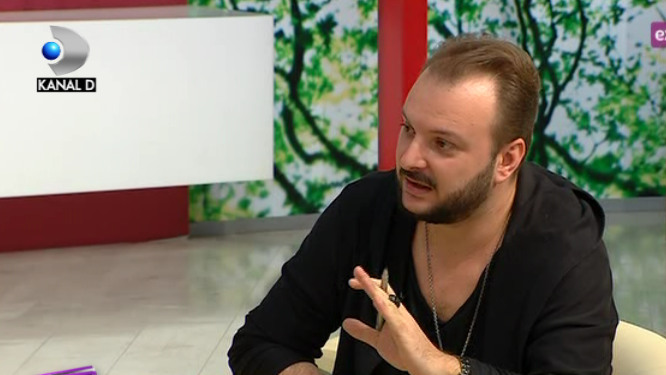 Simion R. Ștefan în platoul Teo Show, Kanal D