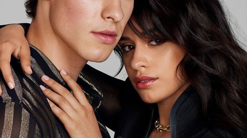 Camila Cabello și Shawn Mendes, mai &icirc;ndrăgostiți ca niciodată după ce zvonurile spuneau că s-au despărțit