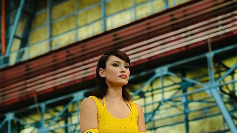 Irina Rimes le-a arătat &icirc;n premieră unora dintre fani videoclipul piesei &bdquo;Your Love&rdquo;. Primele reacții