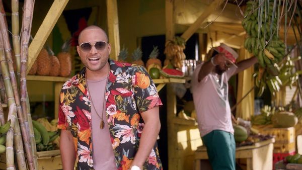 SHAGGY feat. CONKARAH - Banana