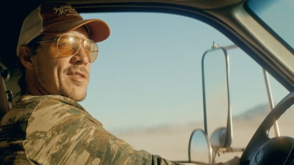 DIPLO feat. YOUNG THUG - Dance With Me