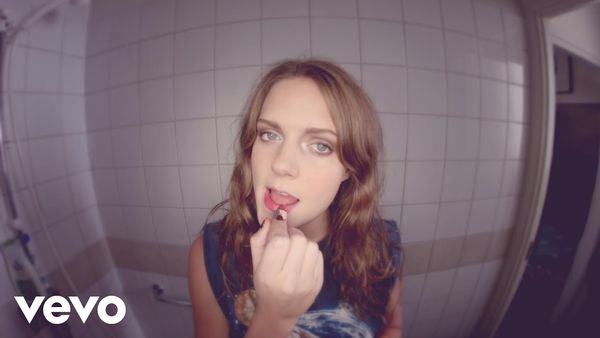 TOVE LO & HIPPIE SABOTAGE - Stay High