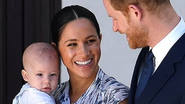 Prințul Harry și Meghan Markle nu vor petrece Crăciunul alături de Famlia Regală