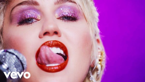 MILEY CYRUS - Midnight Sky